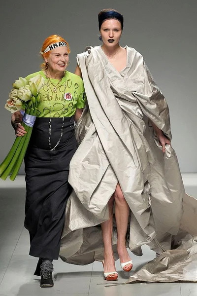 Look 49